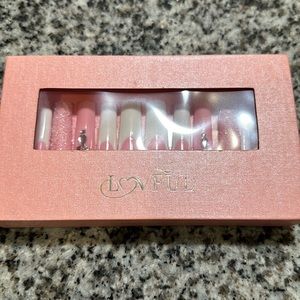 Lovful’s press ons